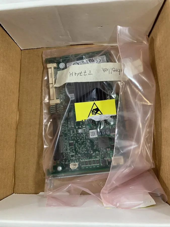Контроллер DELL PERC 6/i 3Gb/s PCI-E x8 SAS RAID Controller Dell P/N 0T774H — фото лота 1