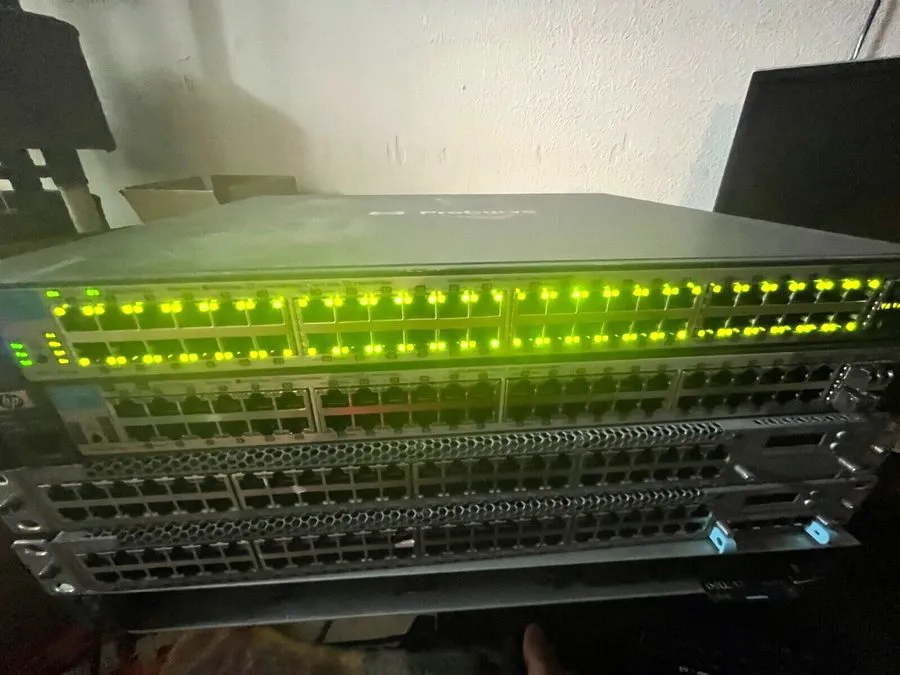 Коммутатор HP ProCurve J9148A 2910al-48G PoE+ 48-Ports POE Ethernet Switch
