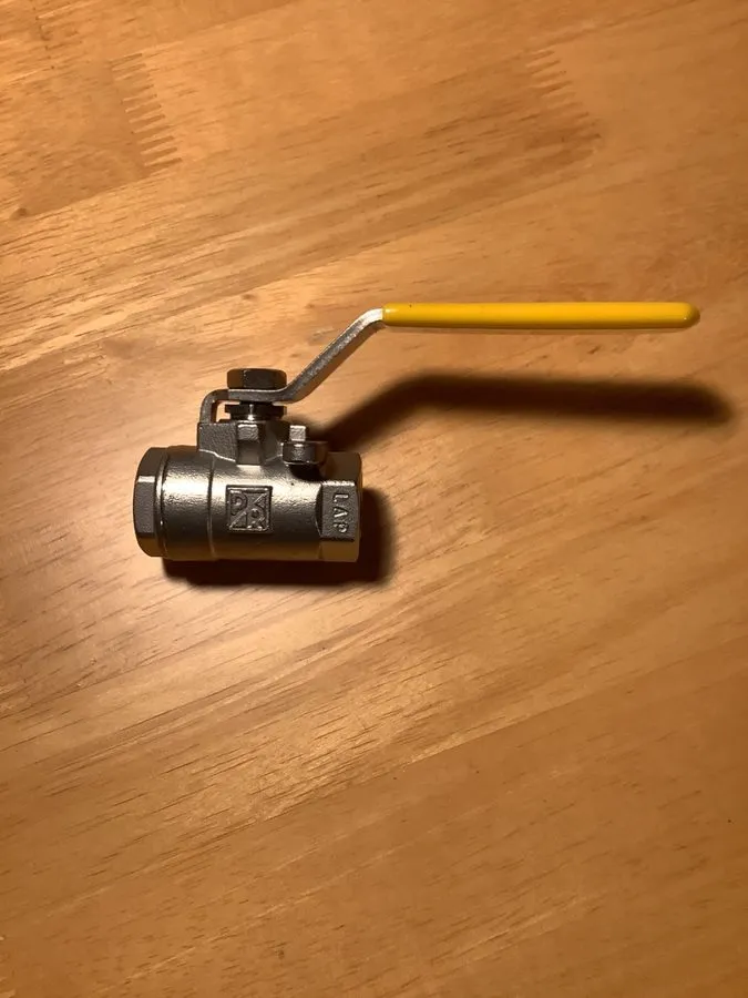 Клапан PARKER STAINLESS STEEL INDUSTRIAL 3/8" BALL VALVE CF8M / V502-SS-6 YELLOW