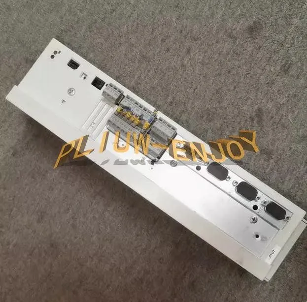 Сервопривод Lenze Servo Drive EVS9321-CPV003