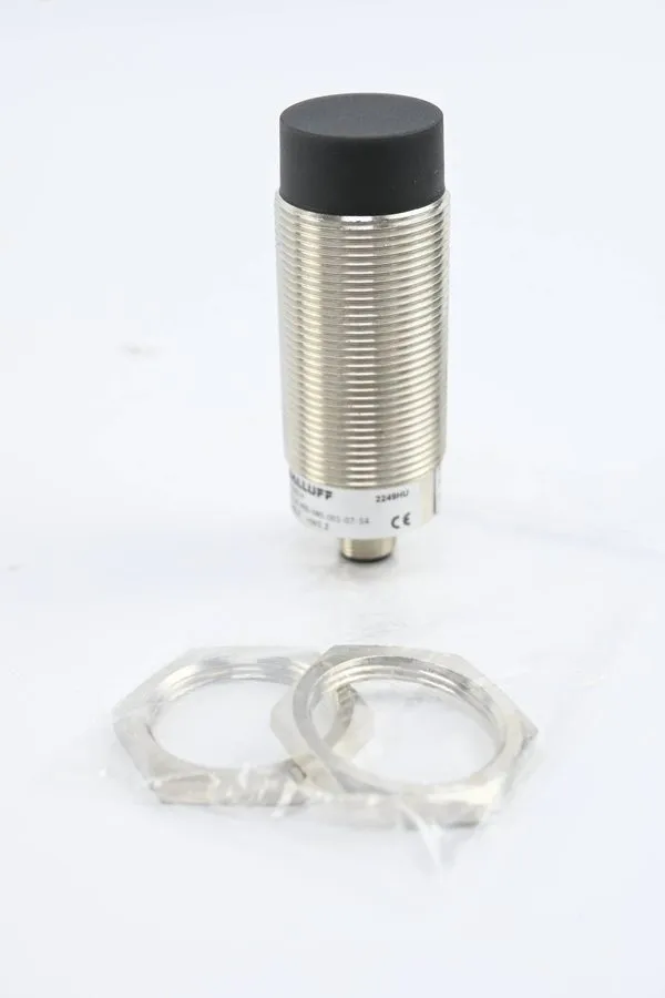 Считыватель Balluff RFID Reader UP TO M-400-045-001-07-S4 (UP TO00LH)