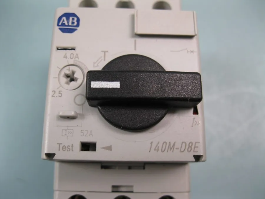 Автоматический выключатель 140M-D8E-B40 Motor Protection Circuit Breaker (MPCB),