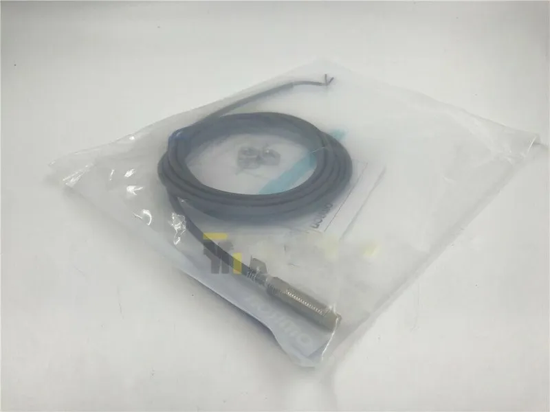 Датчик приближения Omron E2E-X4MD1 Proximity Sensor