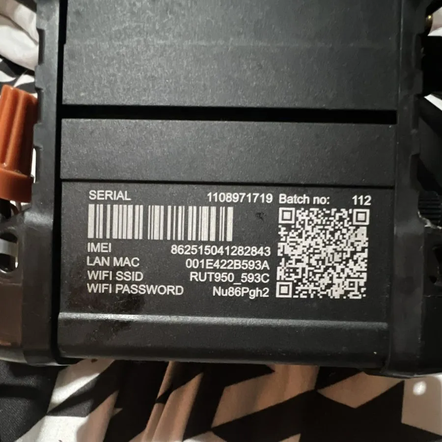 Маршрутизатор Teltonika RUT950 LTE 4G 4-Port 10/100 Wireless Mobile N Industrial