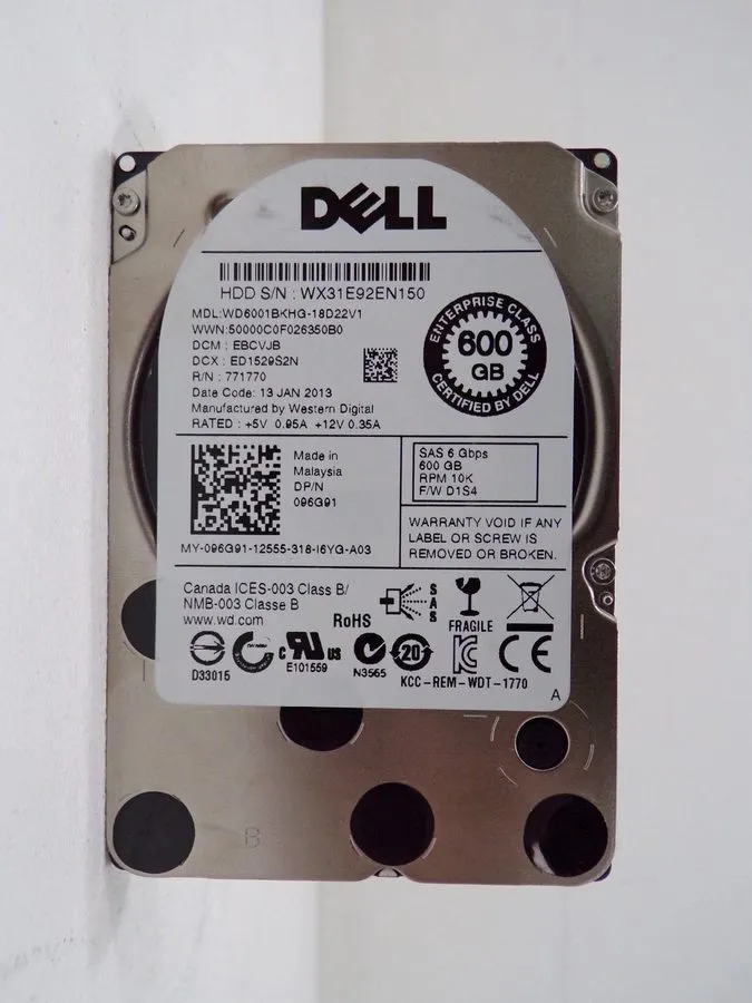 Жёсткий диск Dell 600GB 10K SAS 6Gb/s 2.5" SFF Enterprise HDD 96G91 096G91 WD600