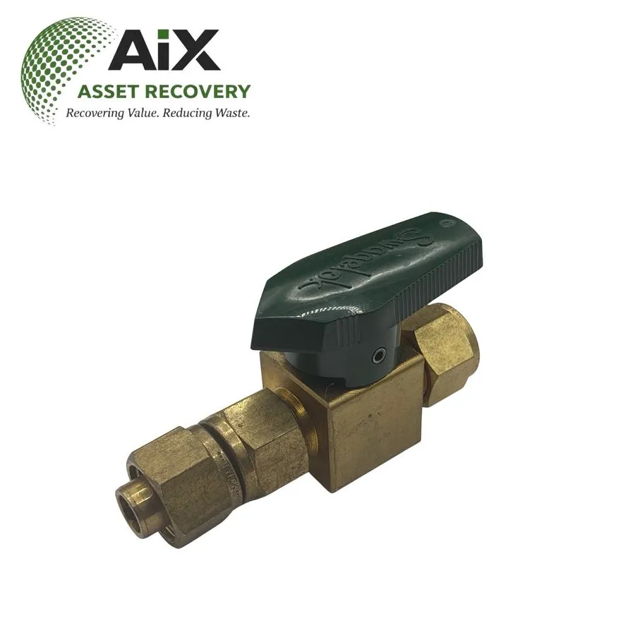 Клапан Swagelok B-8P6T Brass Quarter-Turn Instrument Plug Valve FNSP — фото лота 1