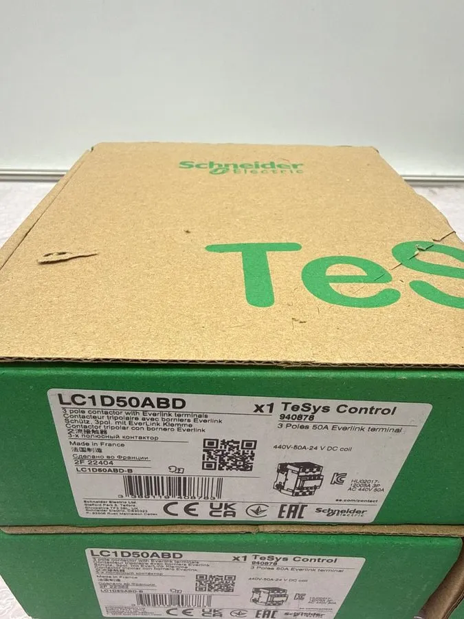 Контактор Schneider Electric LC1D50ABD 3-Pole Contactor 50A 24VDC Coil EverLink — фото лота 1
