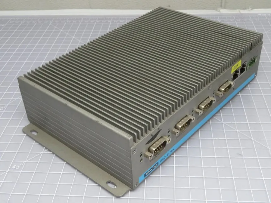 ADVANTECH UNO-2178A AUTOMATION COMPUTERS WITHINTELÂ® ATOMÂ¢ PROCESSORS,6 X US