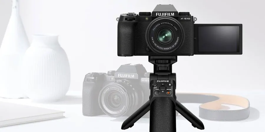 Оборудование видеонаблюдения Fujifilm TG-BT1 Black Hand Grip Tripod Bluetooth Re