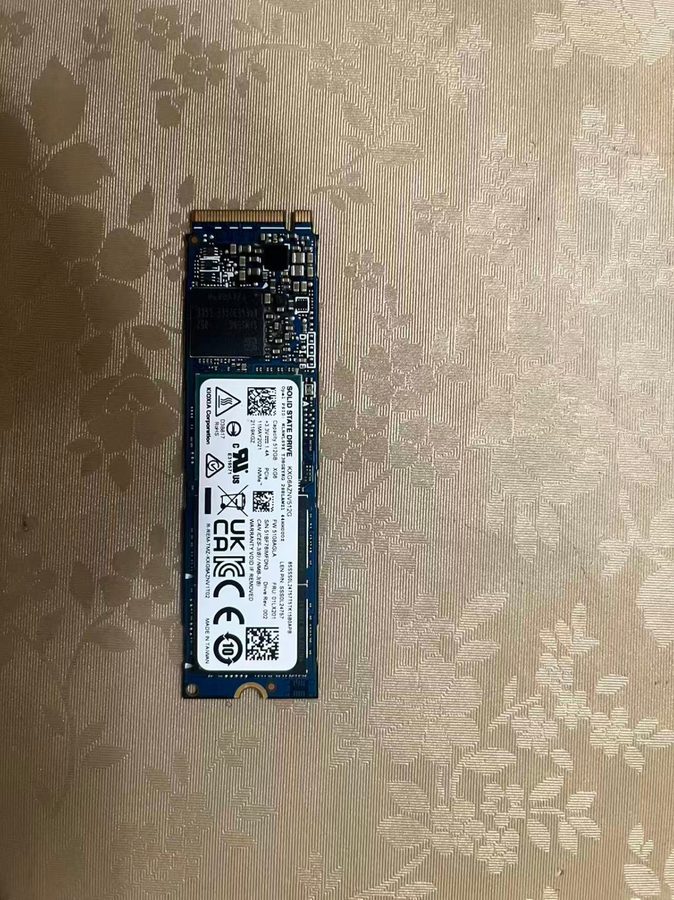 SSD-накопитель KIOXIA XG6 KXG6AZNV512G 512GB M.2 2280 NVMe Internal SSD Laptop/P