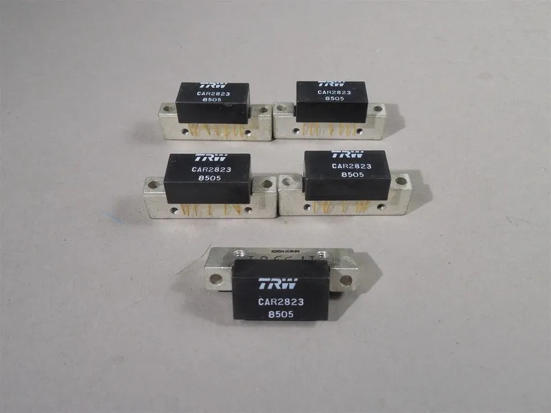 Усилитель ТВ-сигнала TRW CAR2823 Early CATV Amplifier Block Gold Leads