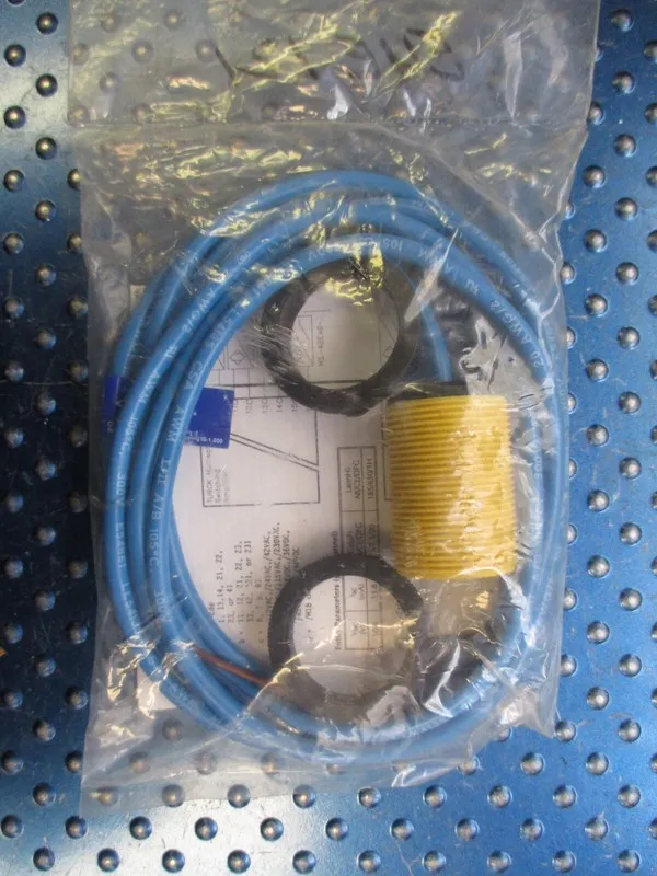 Датчик приближения TURCK PROXIMITY SENSOR Ni15-P30-Y0X 4040100