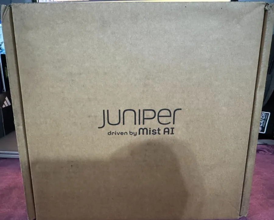 Точка доступа Wi-Fi (UNCLAIMED) Juniper AP33-US Multigigabit Wi-Fi 6 MIST AP