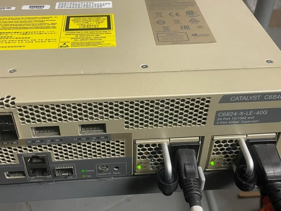 Коммутатор C6824-X-LE-40G Cisco Catalyst 6824-X Switch Dual C6840-X-750W-AC Powe