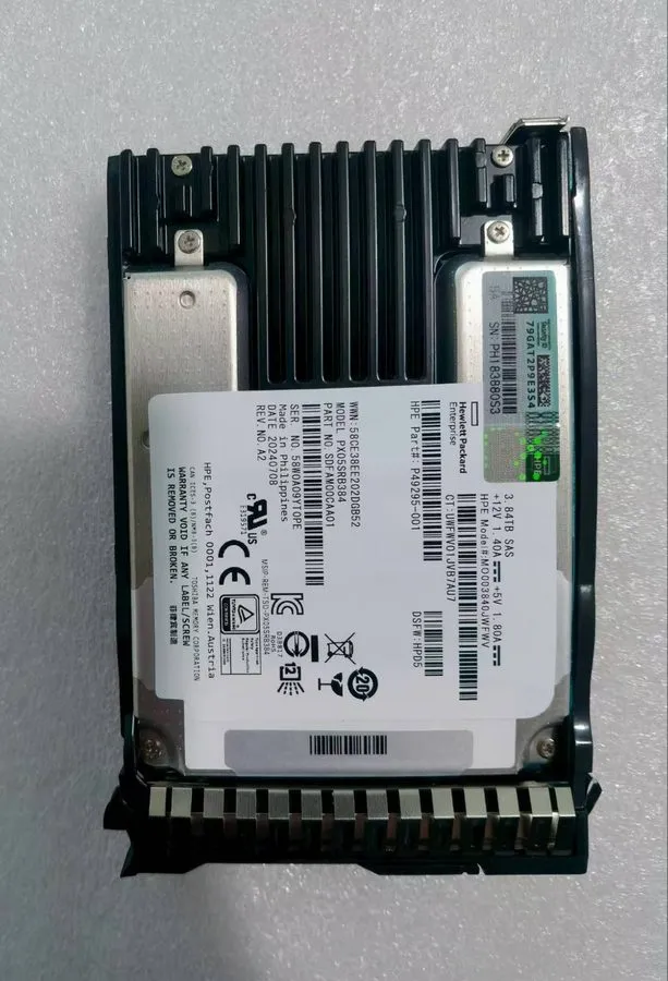 Сервер HPE 3.84TB SAS 12G 2.5" G10+ GEN11 Server SSD Replace P40512-B21 P41537-0