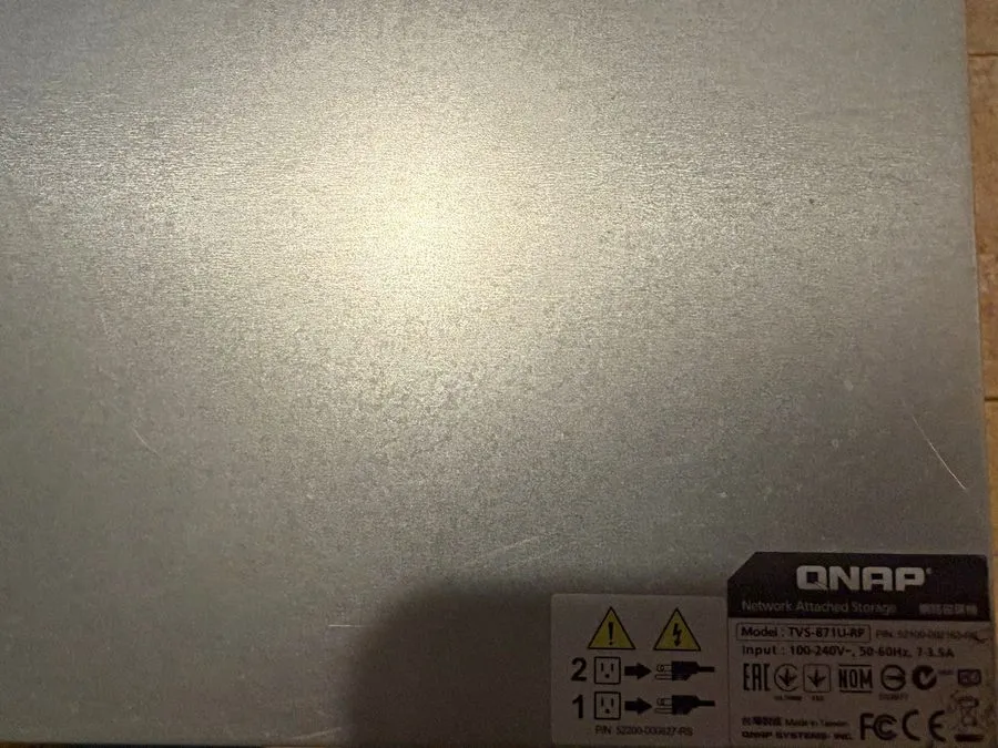 Сетевое хранилище QNAP TVS-871U-RP NAS 8-Bay 2U Rackmount with 20TB Storage