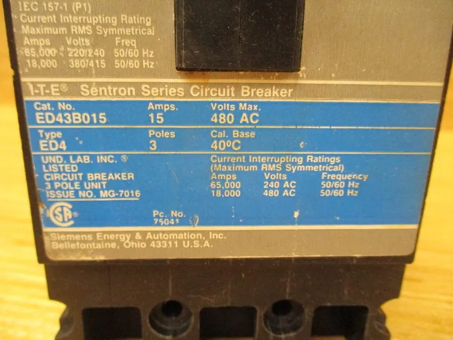 Автоматический выключатель SIEMENS SENTRON SERIES 15 AMP CIRCUIT BREAKER 3P 480 