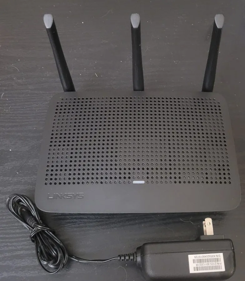 Маршрутизатор Linksys MAX-STREAM EA7250 AC1750 Dual-Band 1.7 Gbps WiFi 5 Router