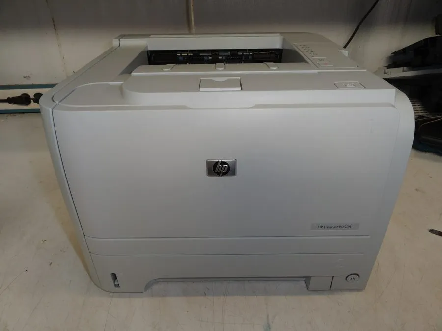 Лазерный принтер HP Laserjet P2035 Monochrome Workgroup Laser Printer 53k pg ct