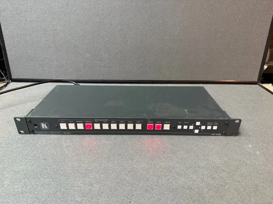 Видеокоммутатор Kramer VP-438 HDMI ProScale Presentation Digital Switcher — фото лота 2