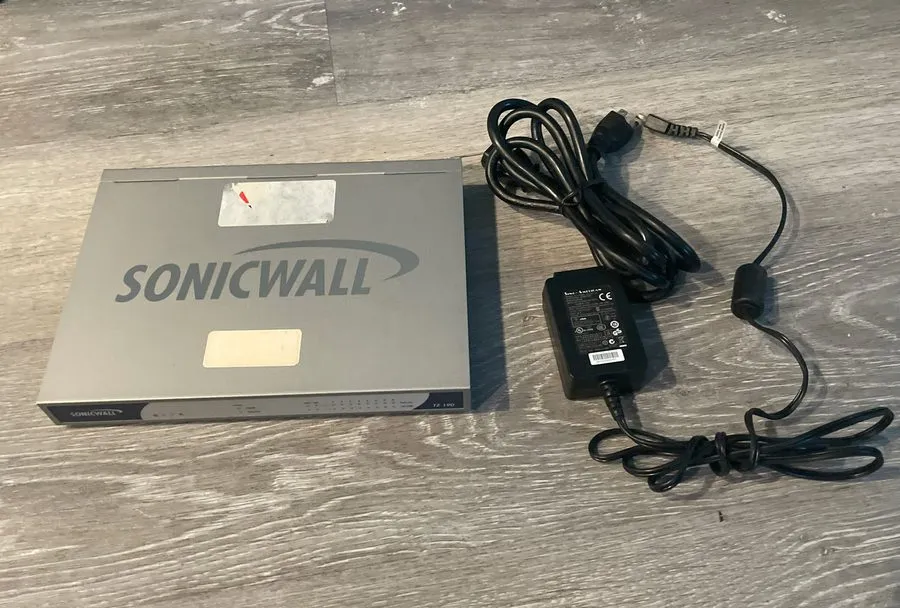 Межсетевой экран Sonicwall TZ 190 Security Appliance Works APL18-045 — фото лота 1