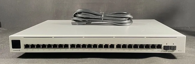 Коммутатор Ubiquiti Networks USW-ENTERPRISE-24-POE Switch