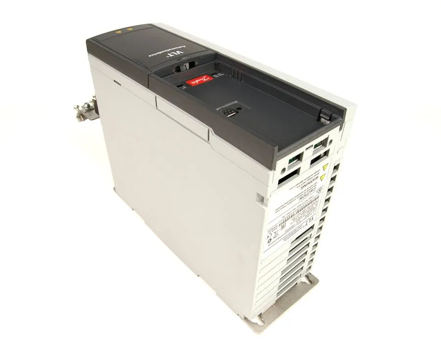 Частотный преобразователь DANFOSS 131H3493 VLT AUTOMATION DRIVE FC-302 FREQUENCY