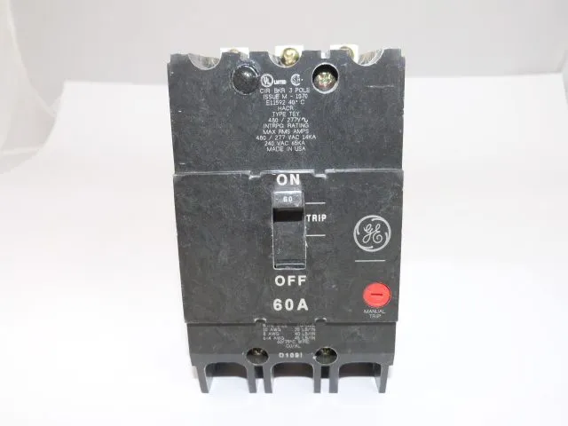 Автоматический выключатель GENERAL ELECTRIC TEY360 TEY 3 POLE 60 AMP 480v CIRCUI