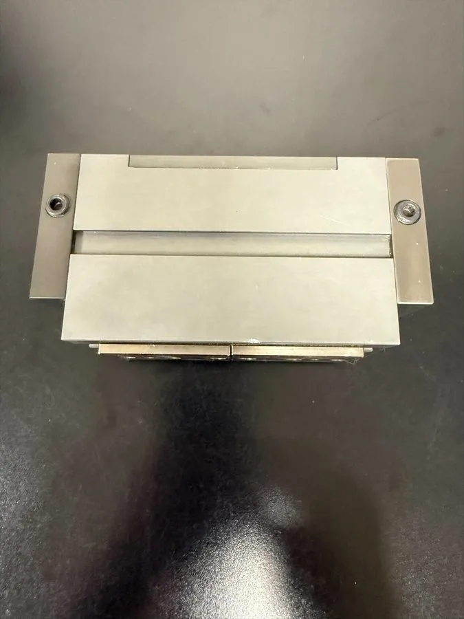 Захват Numatics NRG150S16D1 Pneumatic Parallel Gripper 159 lb — фото лота 2