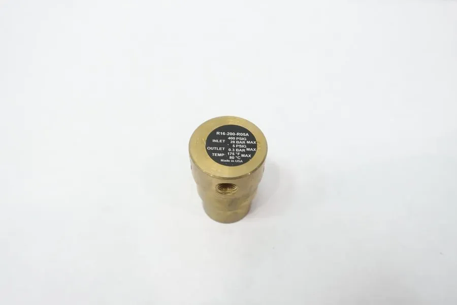Регулятор давления Norgren R16-200-R05A Pneumatic Regulator 400psi 1/4in Npt