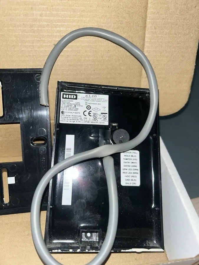 Оборудование видеонаблюдения HID® iCLASS® R40 er 6120 R40CKNN er 6120CKN0000L
