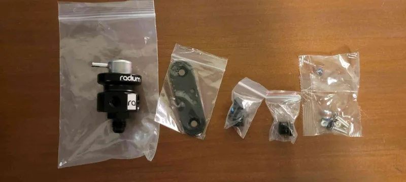 Трубопроводная арматура Radium 20-0010-00 Fuel Pressure Regulator w/ 3-Bar Bosch