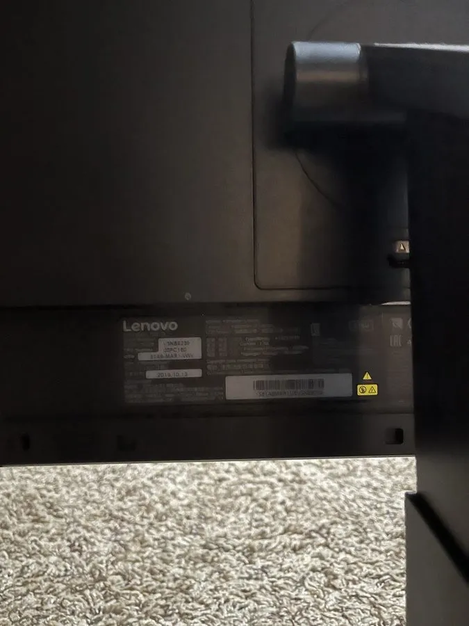 Монитор Lenovo Thinkvision T22i-10 21.5" Wide FHD IPS 1920x1080 Monitor A16215FT — фото лота 3