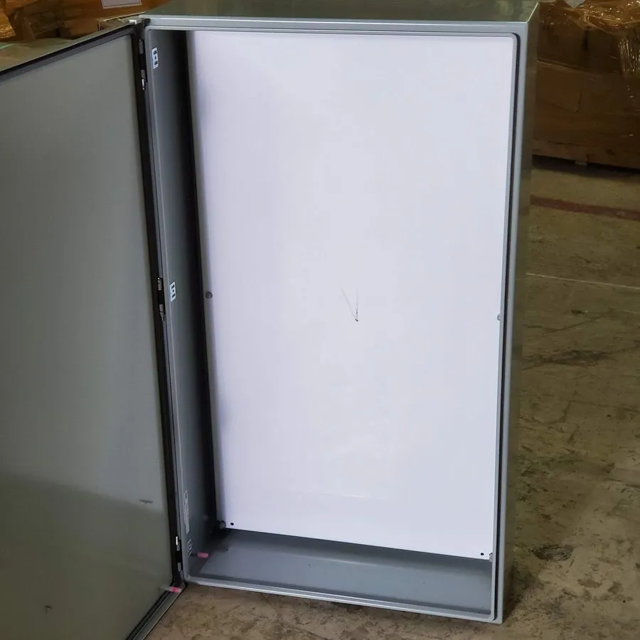 Монтажный шкаф NVENT HOFFMAN Wall Mount Metal Enclosure Sz 24” W x 42” Lx 6.5” H — фото лота 2