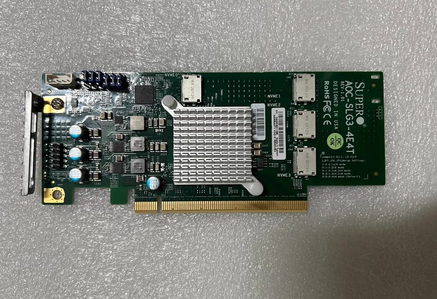 Кабель SuperMicro AOC-SLG3-4E4T 4-Port NVMe Internal PCIe x16 Gen 3 Host Bus Ada