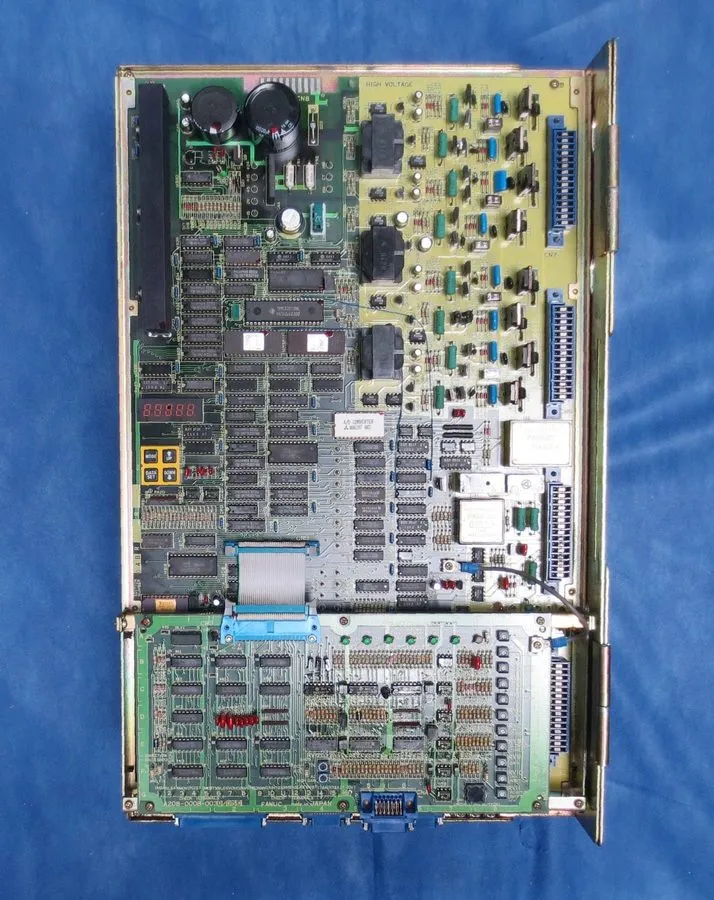 Сервоусилитель Fanuc A06B-6055-H106 AC Spindle Servo Unit Drive