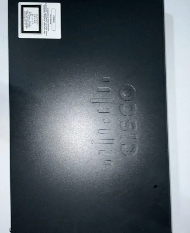 Коммутатор Cisco WS-C2960X-24TS-LL Switch 24 Ports Gigabit + 2 SFP — фото лота 3
