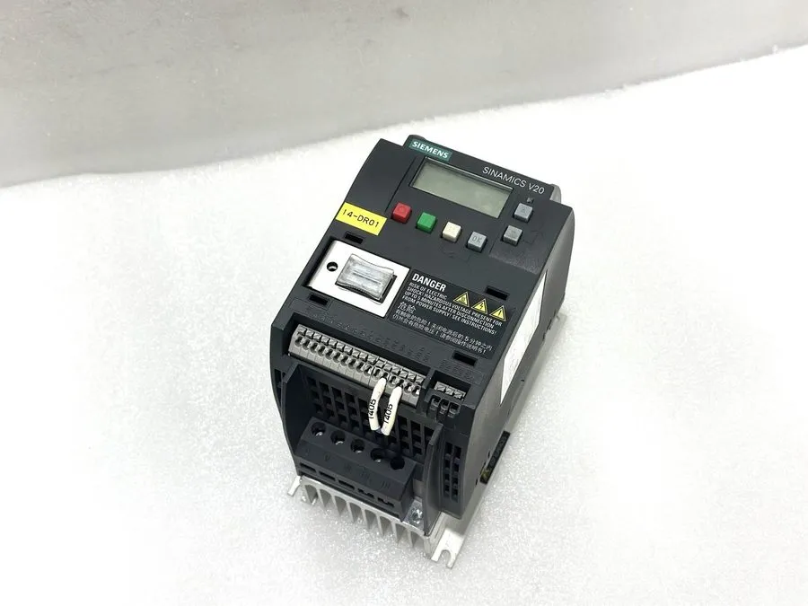 Частотный преобразователь Siemens SINAMICS V20 6SL3210-5BE17-5UV0 3AC 400V 0.75k