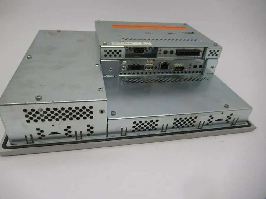 B&R 4PP220.1043-75 Power Panel Display 24V DC Model PP220 10.4" DHL