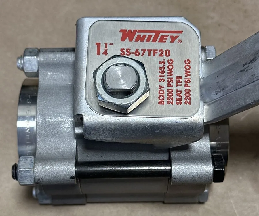 Клапан Swagelok SS-67TF20 Stainless Steel 3-Piece 60 Series Ball Valve FNSP