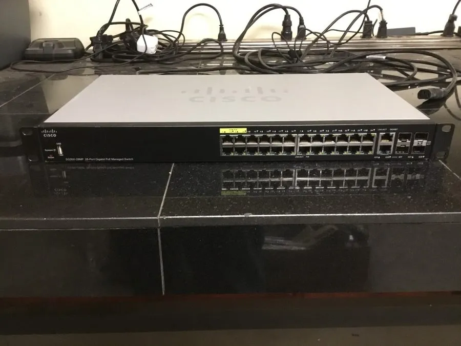 Коммутатор Cisco SG350-28MP 28-Port Gigabit Ethernet PoE Managed Switch