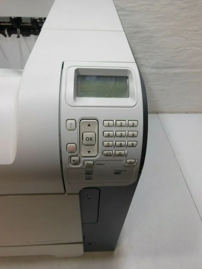 Лазерный принтер HP Laserjet P4015n Laser Printer