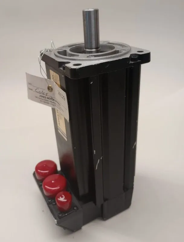 Серводвигатель Allen Bradley MPL-B330P-SJ24AA Servo Motor Best Delivey — фото лота 3