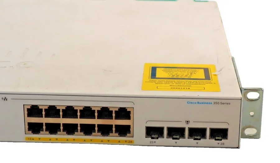 Коммутатор Cisco Refresh CBS350-24FP-4G 24 Port Gigabit PoE Managed Switch — фото лота 2