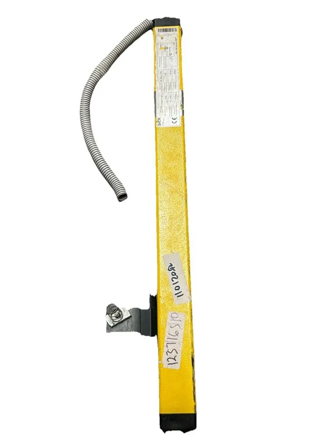 Световая завеса SICK LIGHT BEAM BARRIER SAFETY LIGHT CURTAIN 1 012 296 MSLE02-15