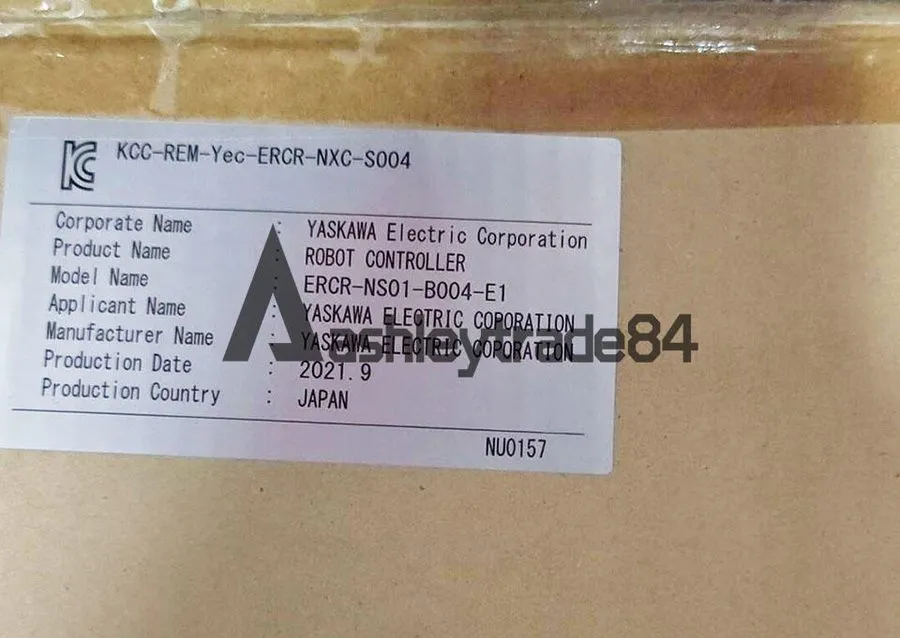 Робот Yaskawa NXC100 ERCR-NS01-B004-E1 Robot Controller