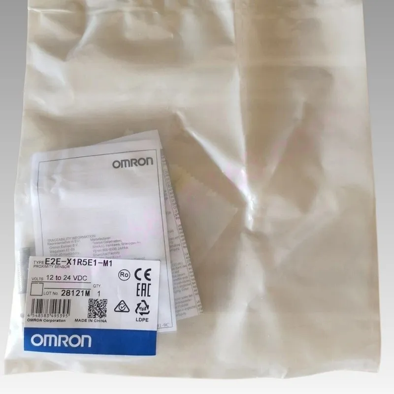 Датчик приближения Omron E2E-X1R5E1-M1 Inductive Proximity Sensor 1.5mm 12-24VDC