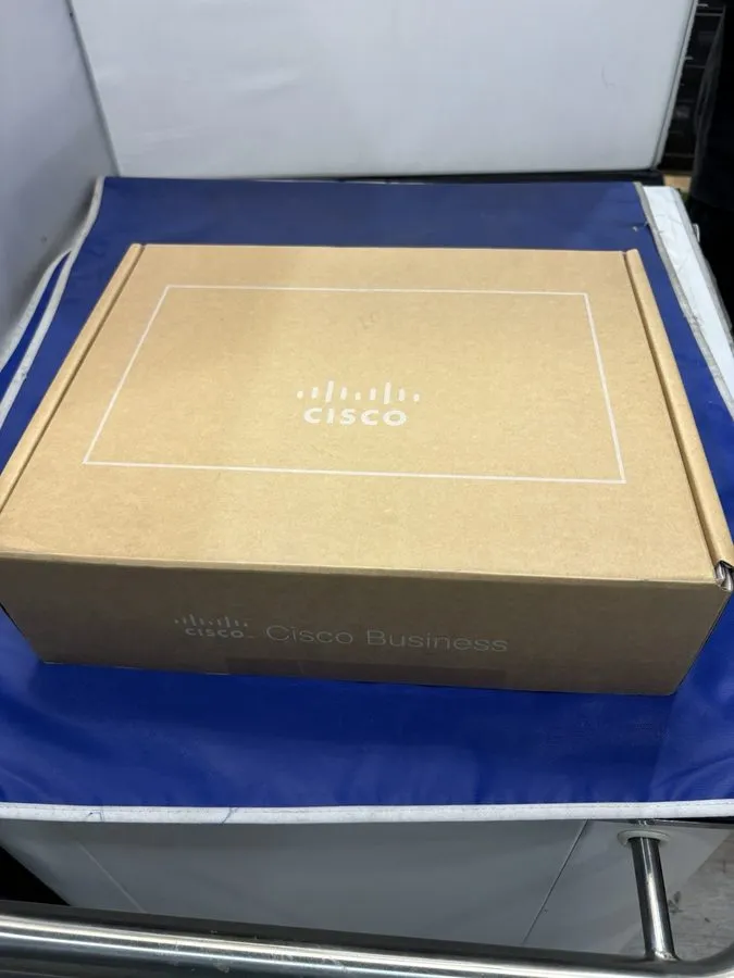 Коммутатор Cisco CBS110-24T Unmanaged 24-Port Gigabit Ethernet Switch