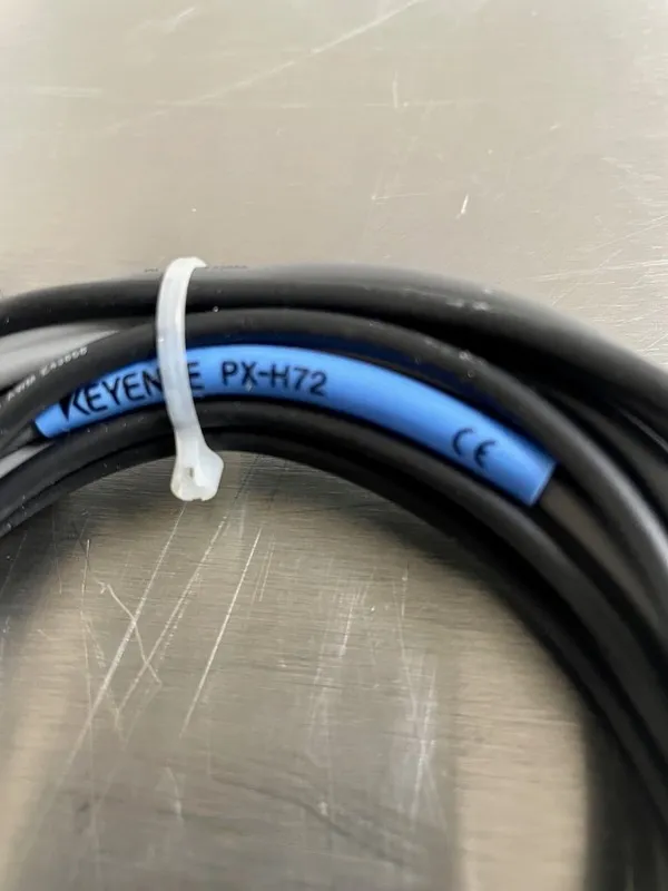 Фотоэлектрический датчик KEYENCE Photoelectric Sensor Switch PX-H72 — фото лота 2