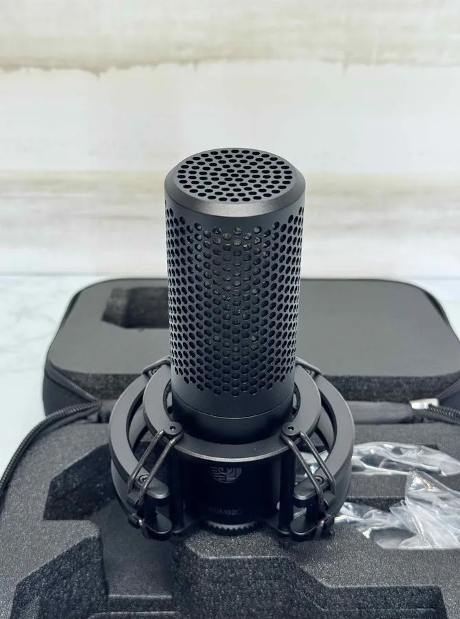 Микрофон Shure KSM32C Studio Condenser Microphone
